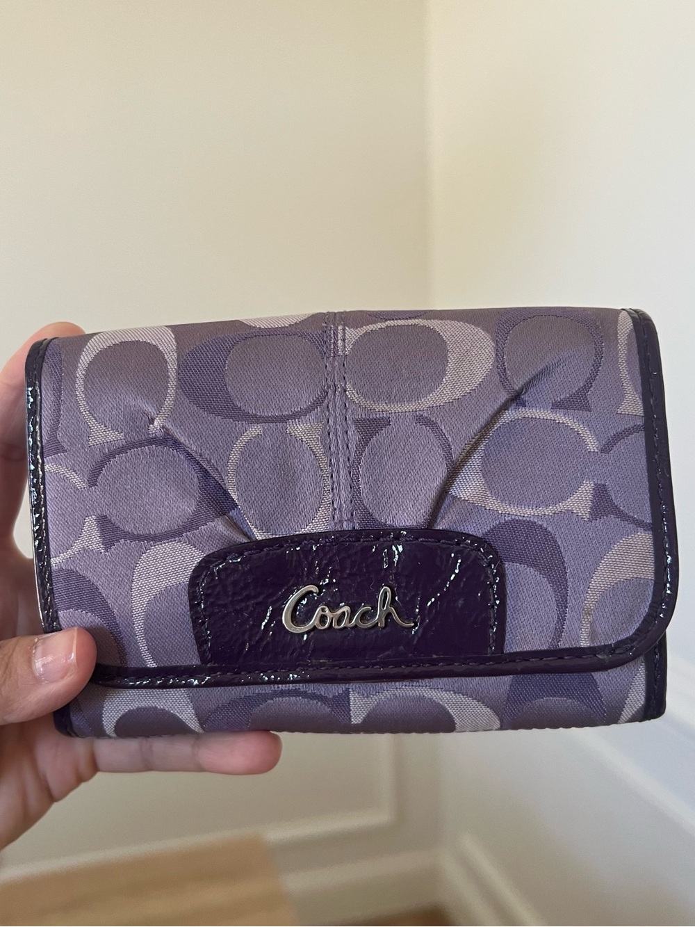 Vintage Coach Purple Signature Bi Fold Wallet